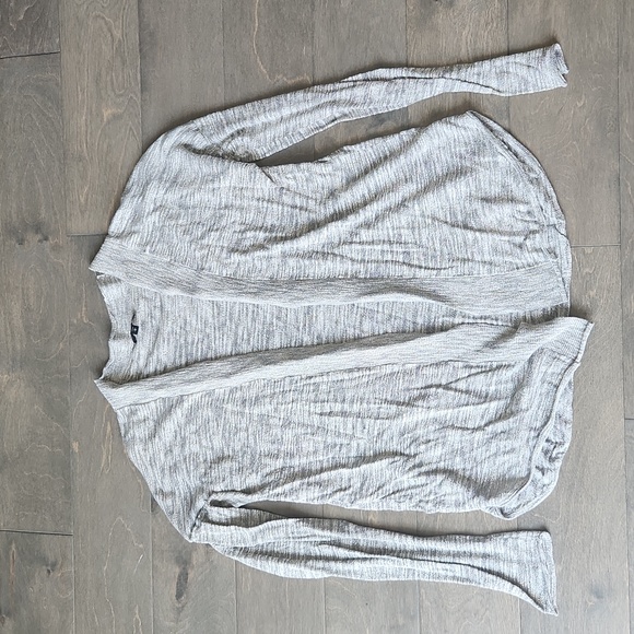 Express Cardigan Mixed Print Black & Gray Size Medium - Picture 1 of 3